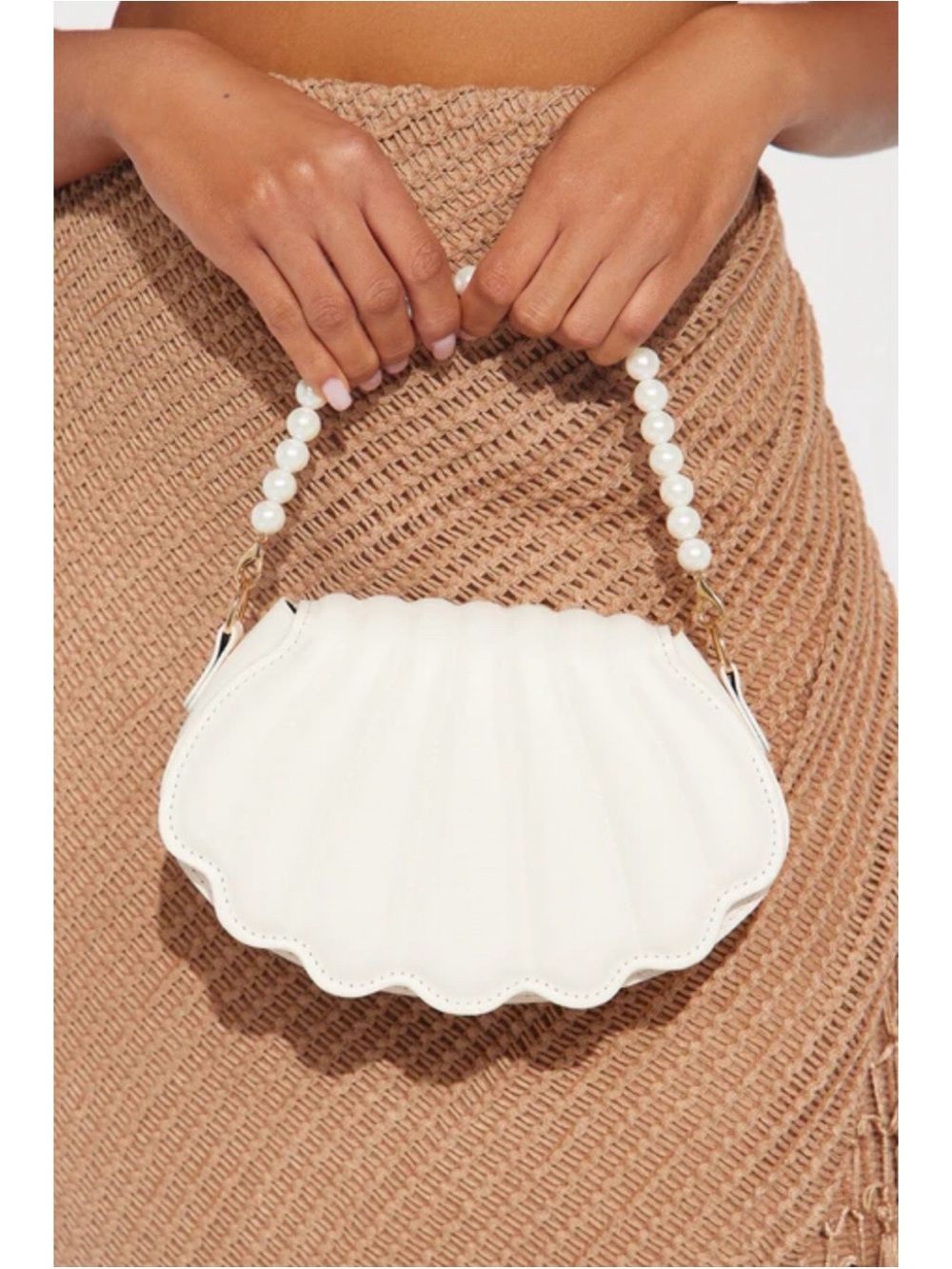 NIB White Shell-Shaped Pearl-Accent Crossbody Bag - Picture 3 of 5